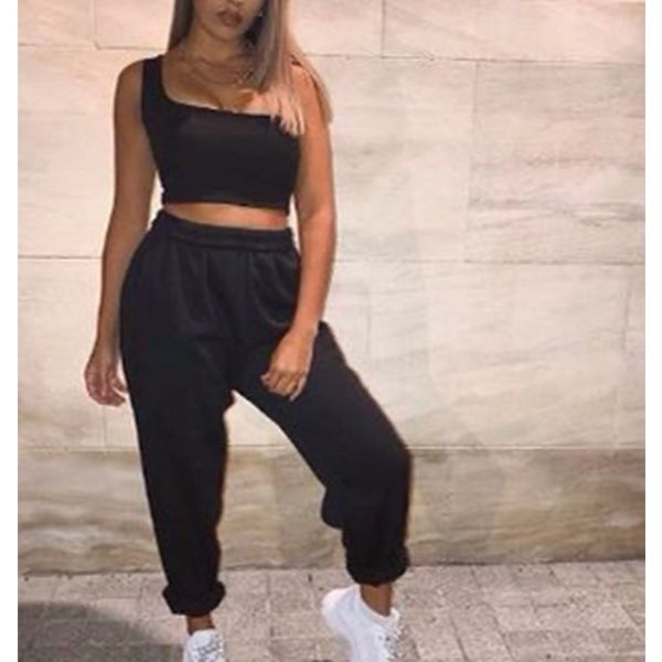 Черен спортен комплект с асиметричен топ C0258