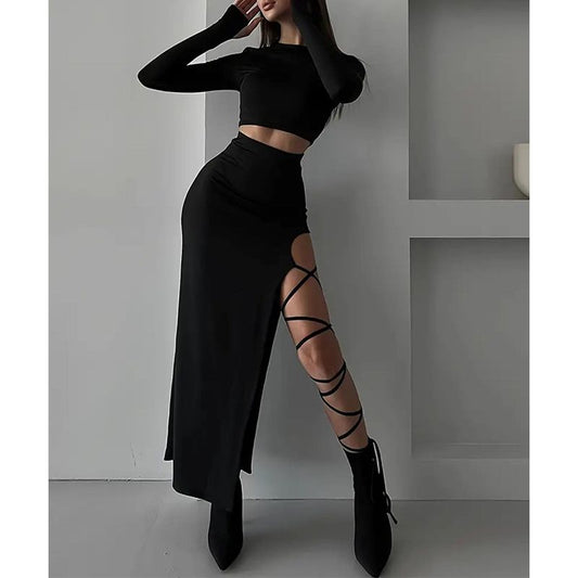 Дамски черен комплект с дълга пола и връзки C0036