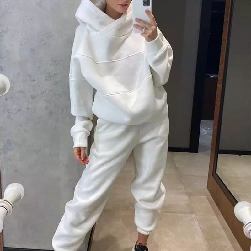 Дамски спортен комплект с оувърсайз суитшърт C0237