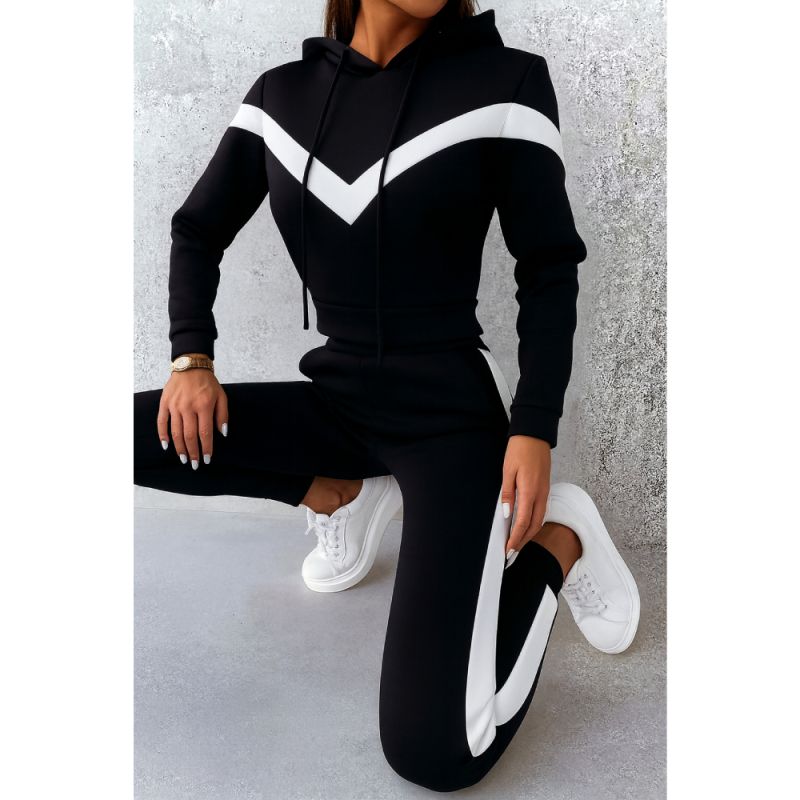 Черно-бял спортен екип с качулка C0365