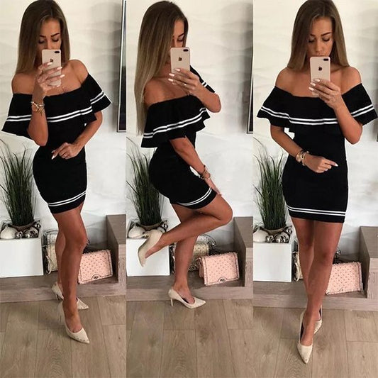 Черна рокля с рае и открити рамене C0335