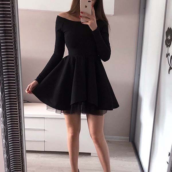 Черна рокля с дълъг ръкав и тюл C0457