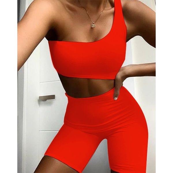 Червен спортен комплект с едно рамо и къс клин C0471