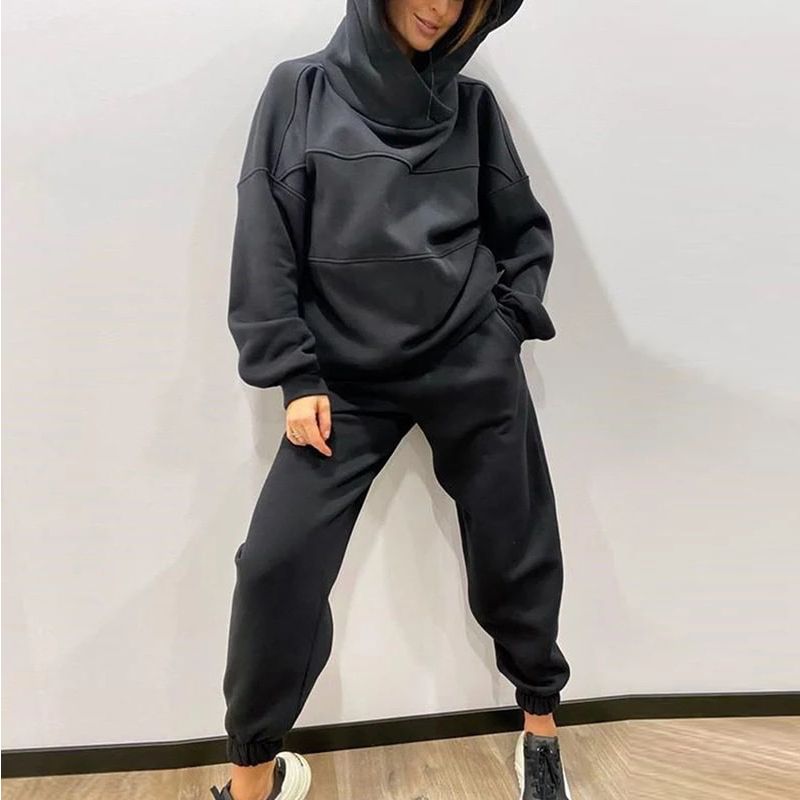 Дамски спортен комплект с качулка C0238