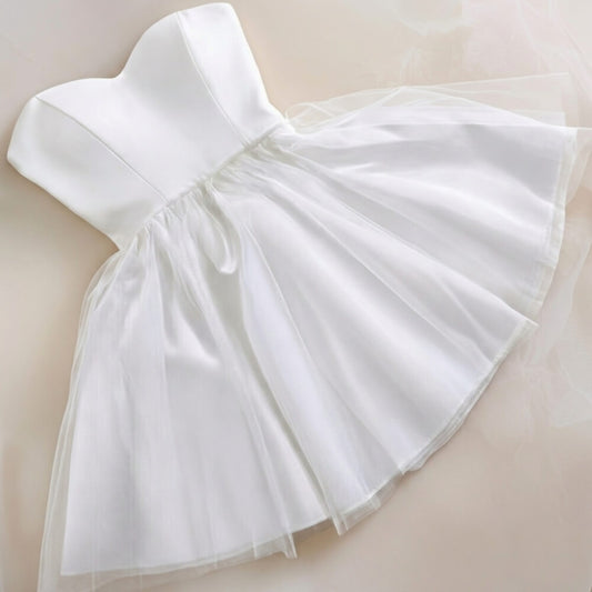 Рокля с бял тюл C0628